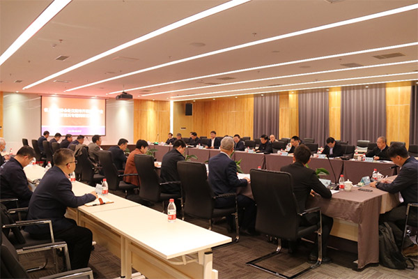 省人大副主任陳向群一行就航空產(chǎn)業(yè)發(fā)展情況到集團開展專題調研